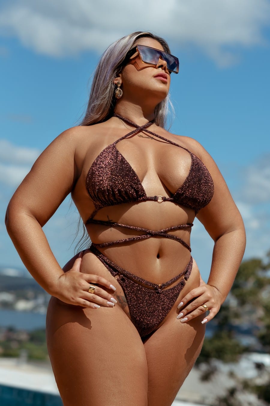 15236104835-gv05003-03.jpg Biquini iza Plus size micro biquini de lurex com amarrações - Imagem 1