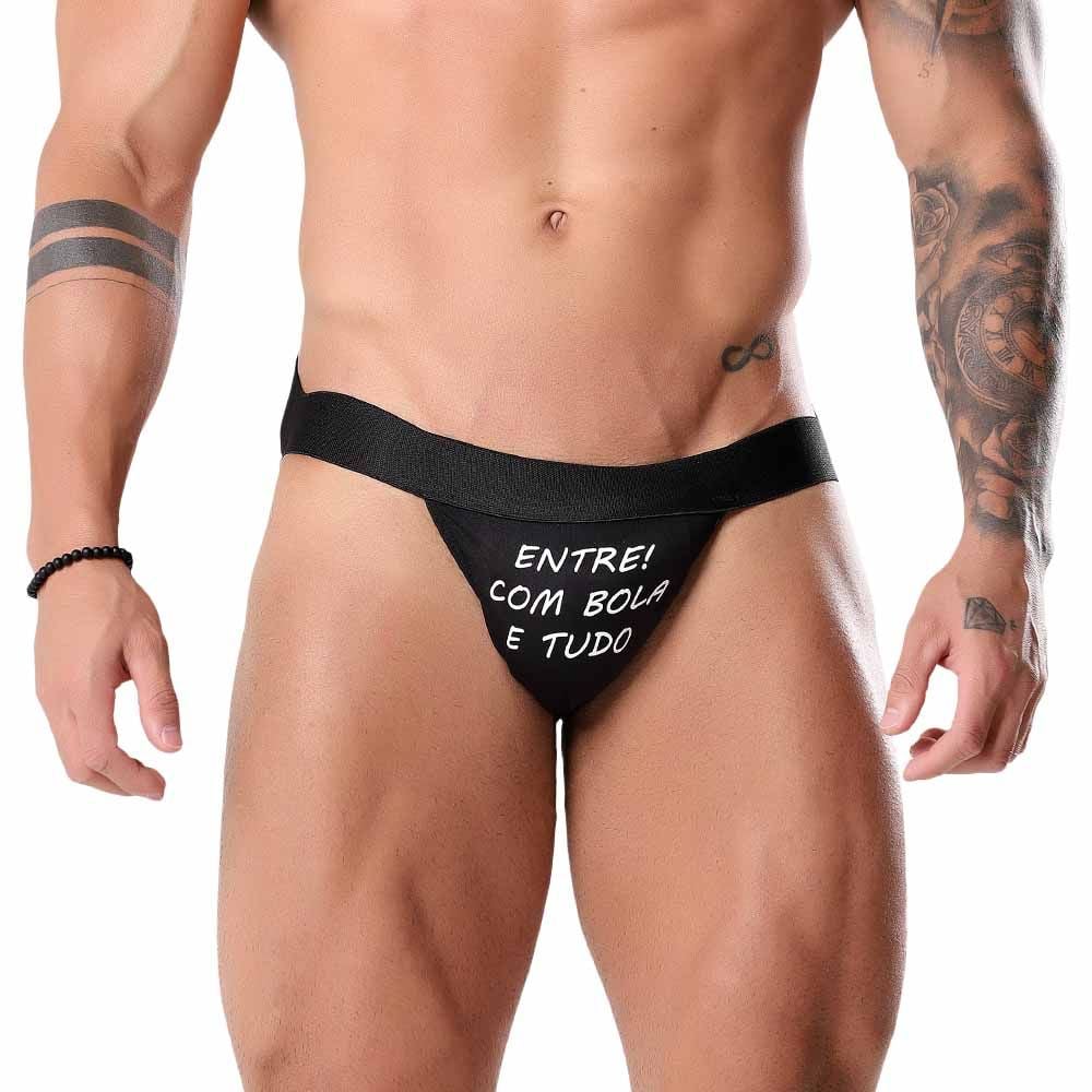 15330182006-cueca-jockstrap-com-frase-entre-com-bola-e-tudo-preta-tallyta-2.jpg Cueca Jockstrap com frase Entre com bola e tudo Preta Tallyta - Imagem 1