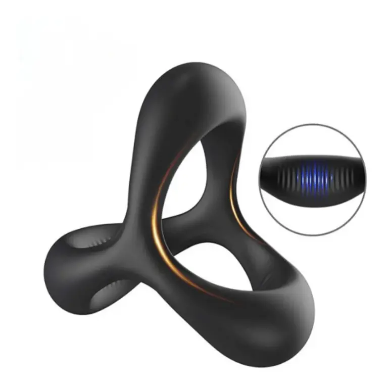 Anel peniano sem vibro com relevos estimuladores em silicone preto aveludado
